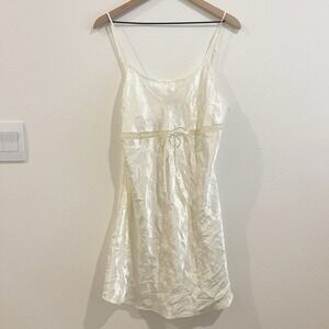 Vintage Slip Lingere Women White Slip Dress Feminine Sz Lg Midlength Floral